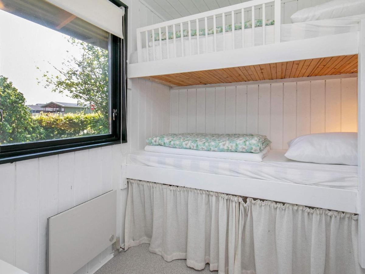 6 Person Holiday Home In هيسوليئيار المظهر الخارجي الصورة